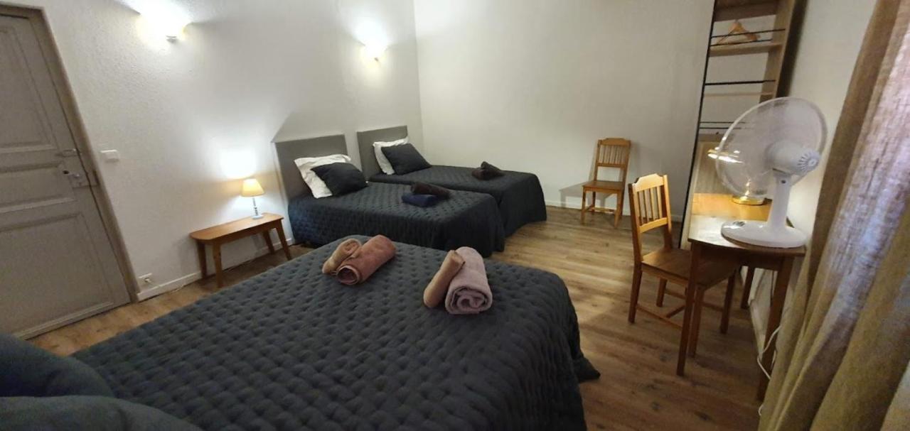 Gite De 420 Metres Carres Dans Chateau L'Ange Au Violon Jusqu'A 13 Couchages Conques-sur-Orbiel Ngoại thất bức ảnh
